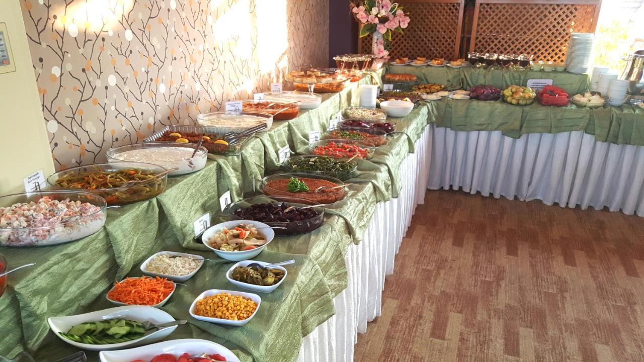 Alize Resort Hotel Yenifoca Bagian luar foto