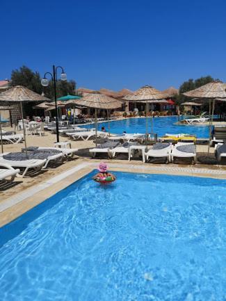 Alize Resort Hotel Yenifoca Bagian luar foto