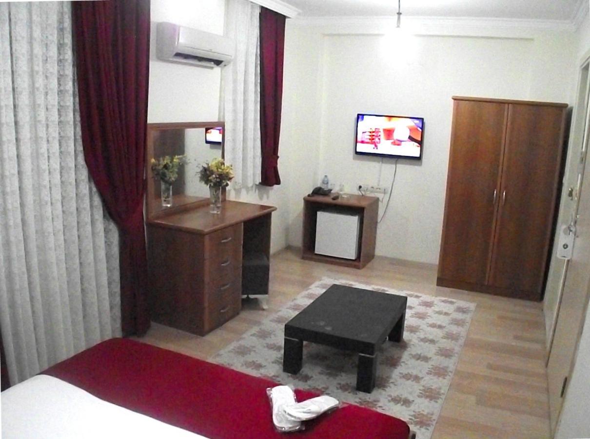Alize Resort Hotel Yenifoca Bagian luar foto